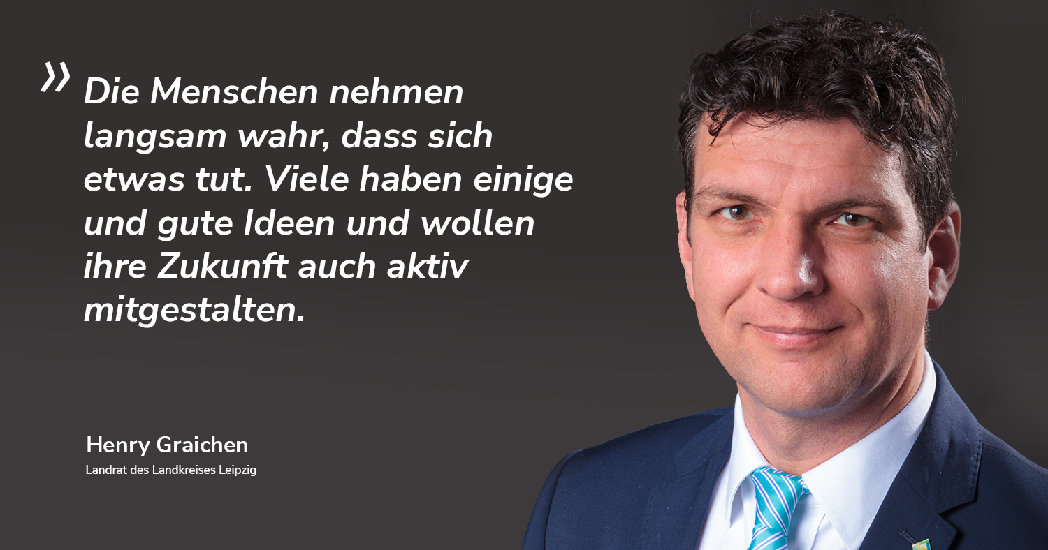 auf der rechten Seite ist ein Mann abgebildet und auf der linken Seite ist ein Zitat von ihm